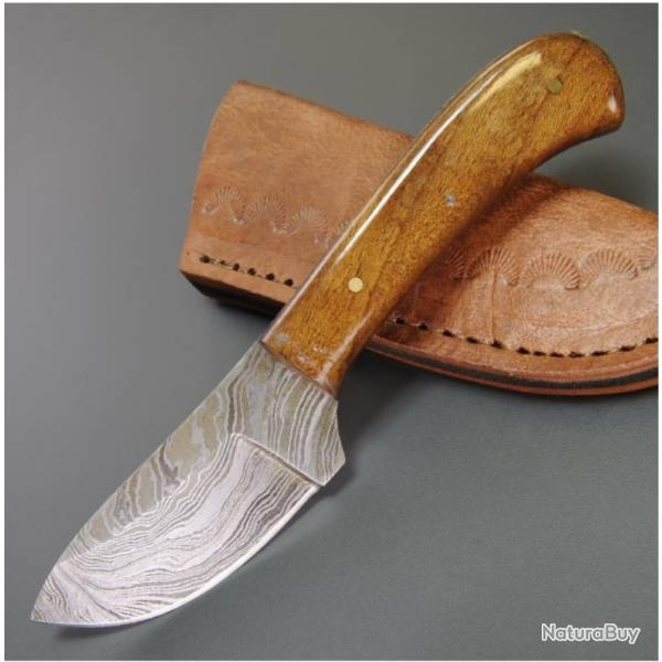 Couteau de Chasse Skinner Lame Damas 258 Couches Manche Bois Etui Cuir DM1080WN