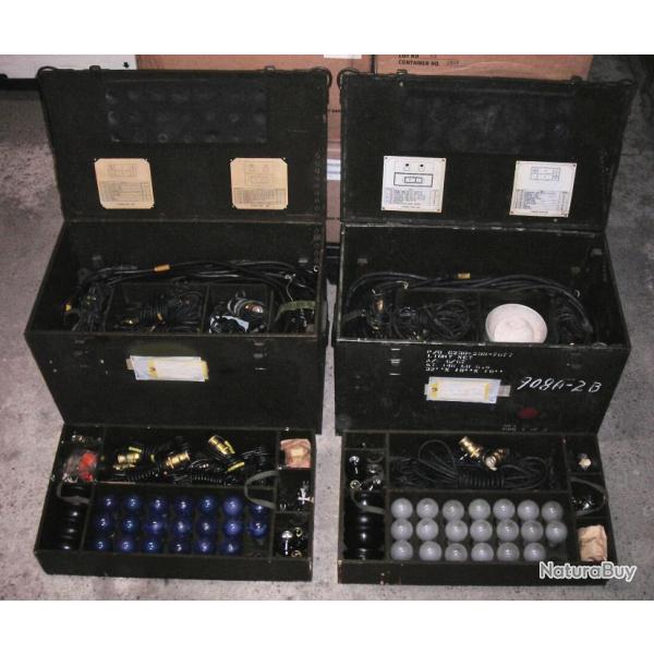 ORIGINAL AUTHENTIQUE US ARMY ELECTRIC LIGHTING EQUIPMENT SET WATERPROOF COMPLET BOX 1 + 2 NOS !!! #2