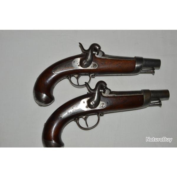 RARE PAIRE DE PISTOLETS DE GENDARMERIE Mle 1842-MANUFACTURE ROYALE MUTZIG-SECOND EMPIRE-GUERRE 1870