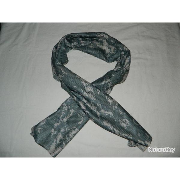 Echarpe tactique camouflage digital