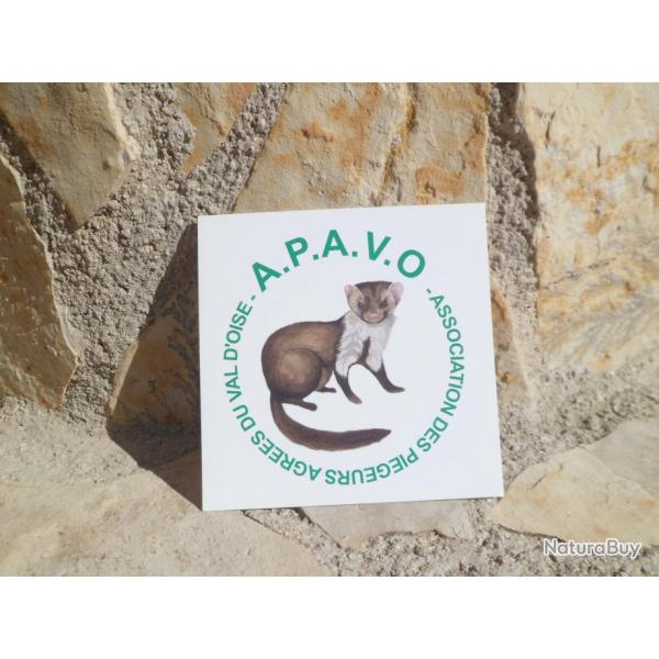 Superbe autocollant "A.P.AV.O Association des Piegeurs Agres du Val d'Oise"