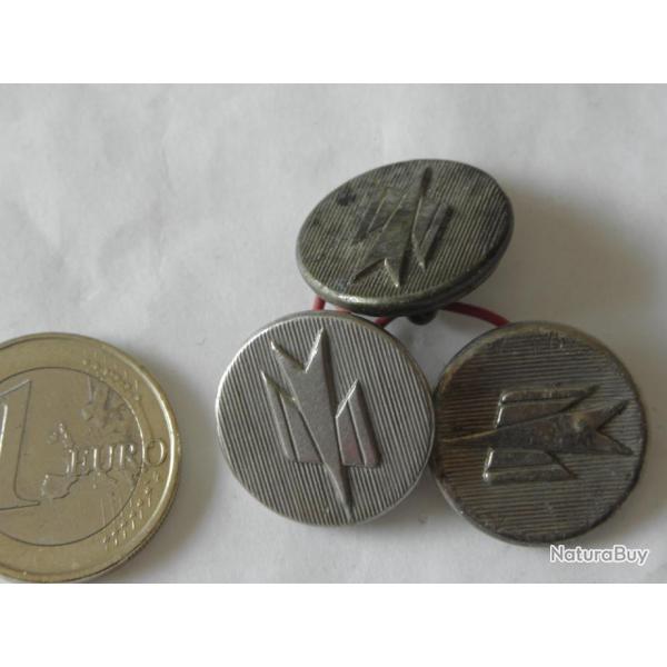 3 boutons P T T fran�e