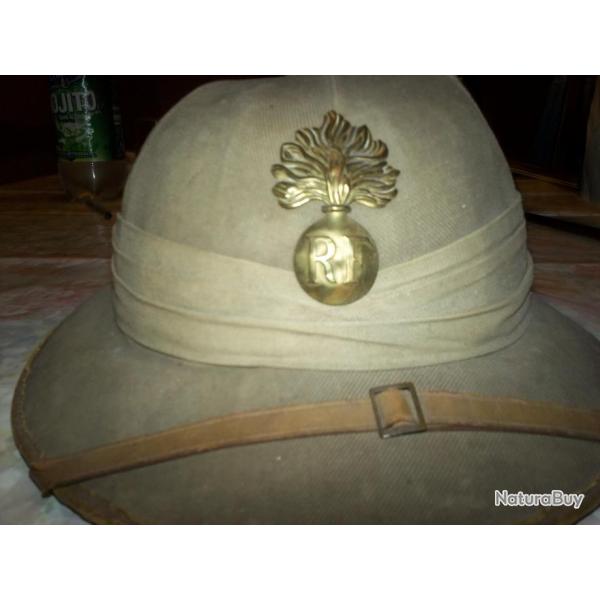 + CASQUE VERS 1900 GENRE SAHARIEN