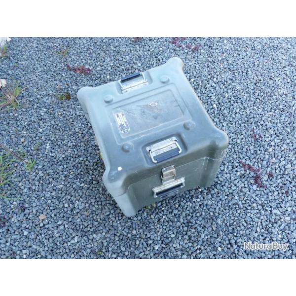 CAISSE MILITAIRE DE STOCKAGE ETANCHE