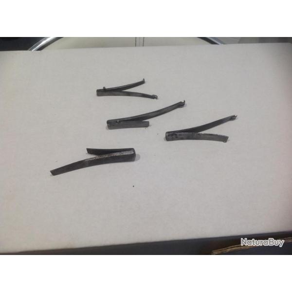 lot de  quatres  ressort de platine pour fusil ancien.