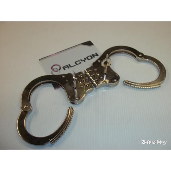 MENOTTES A CHARNIERES