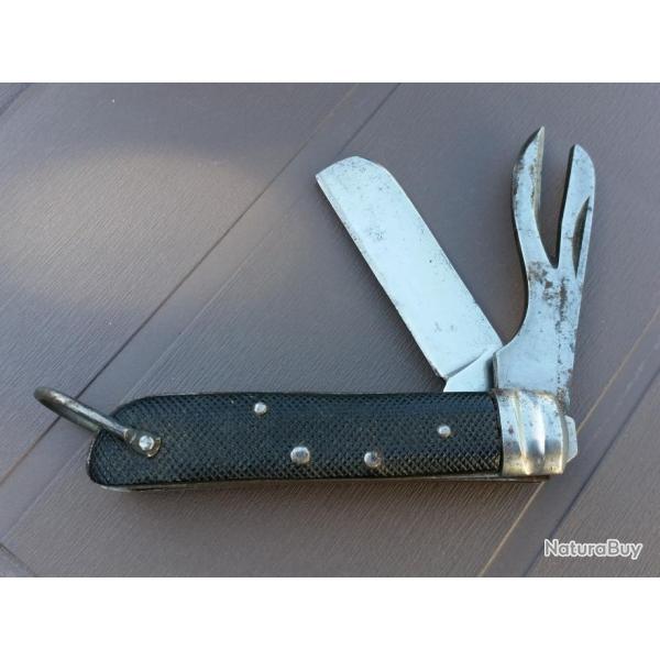 COUTEAU PLIANT  MILITAIRE D' ORIGINE  BRITANNIQUE  .