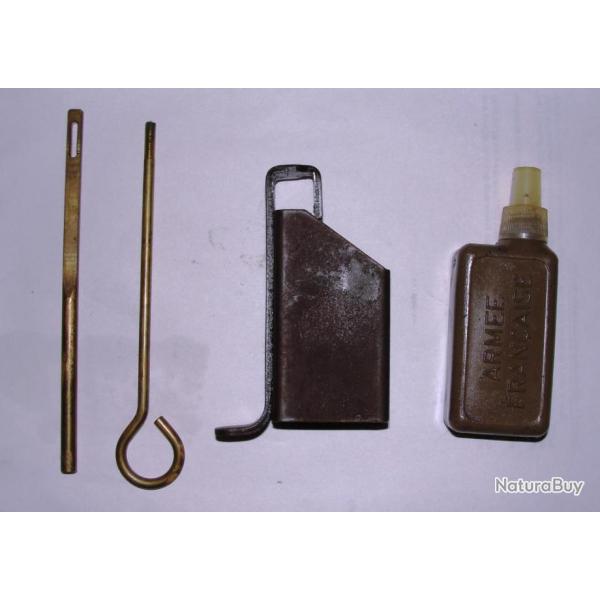 PM MAT 49 contenu de trousse de nettoyage