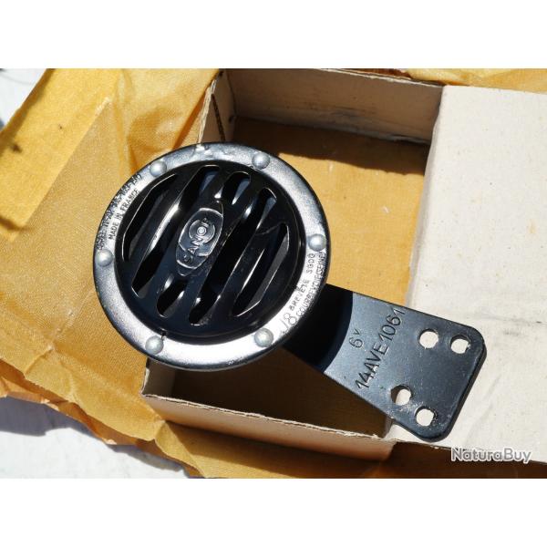 Avertisseur Klaxon Jeep 6 volts NEUF dans son emballage ouvert SANOR J8 14 AVE 10 61 JLB25KLA001