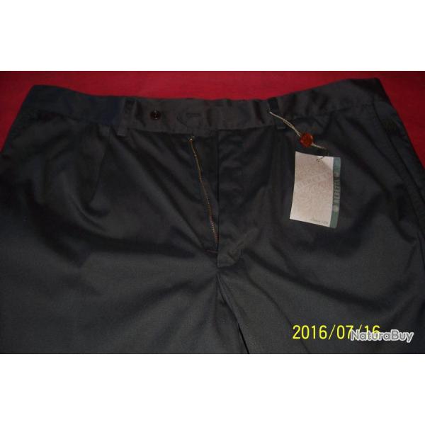 Beratta, pantalon kaki,