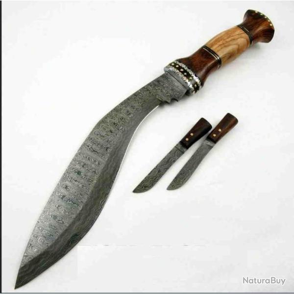 Couteau Kukri Damas Acier 256 Couches Manche Bois d'Olivier Etui Cuir 2 Petits Couteaux Damas DM1134