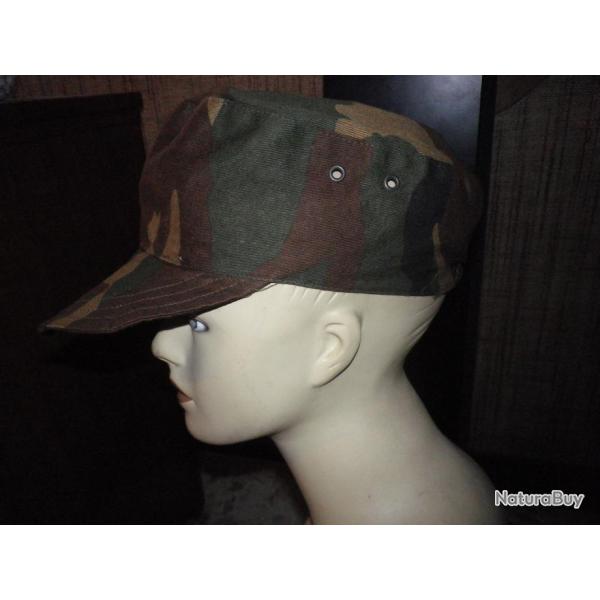 CASQUETTE arm�e italienne camo neuve   T 57/58