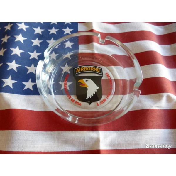 Cendrier comm�moratif 50�m anniversaire d�barquement 101 st Airborne Eagles Jeep Dodge Gmc militaria