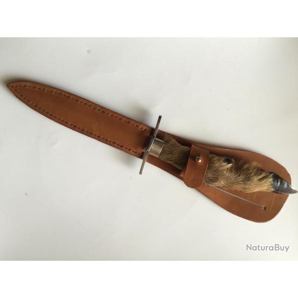 Couteau droit patte de chevreuil