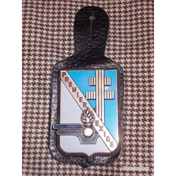 1� RMAT : insigne m�tallique du 1� r�giment du mat�riel de fabrication Drago G. 3294