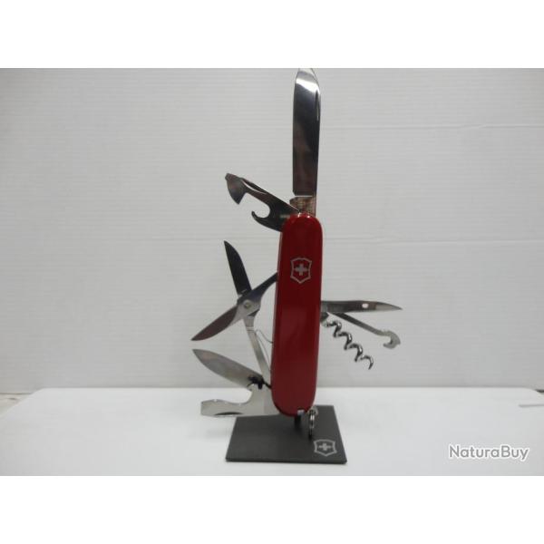 2112- LE VERITABLE COUTEAU VICTORINOX -CLIMBER RED 8 FONCTIONS - NEUF!!!!