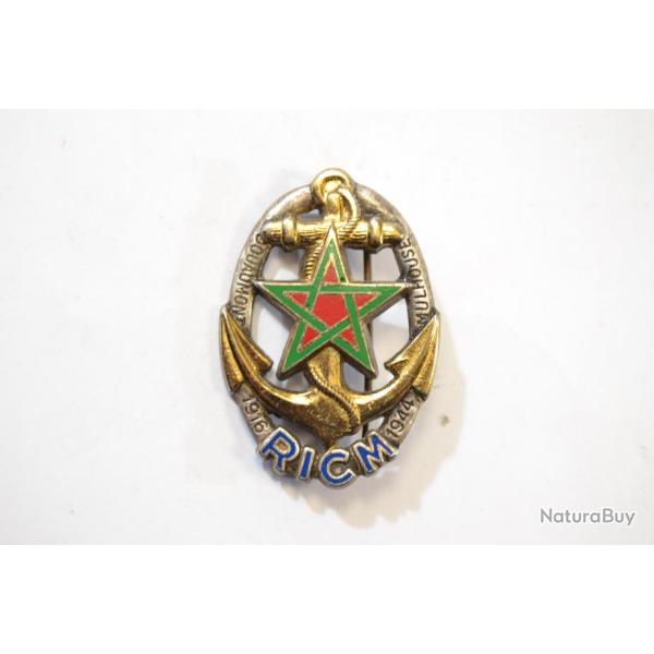 Insigne Rgiment d Infanterie et de Chars de Marine, dos lisse. RICM 1916 - 1944 devis / Drago G1933