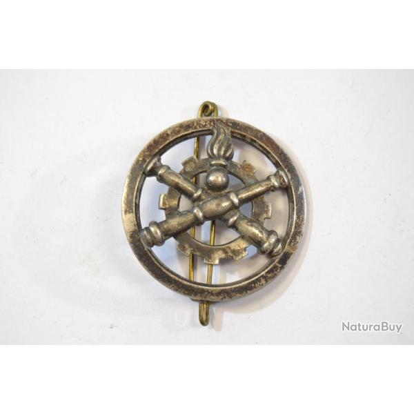 Insigne de beret Materiel, Arthus Bertrand