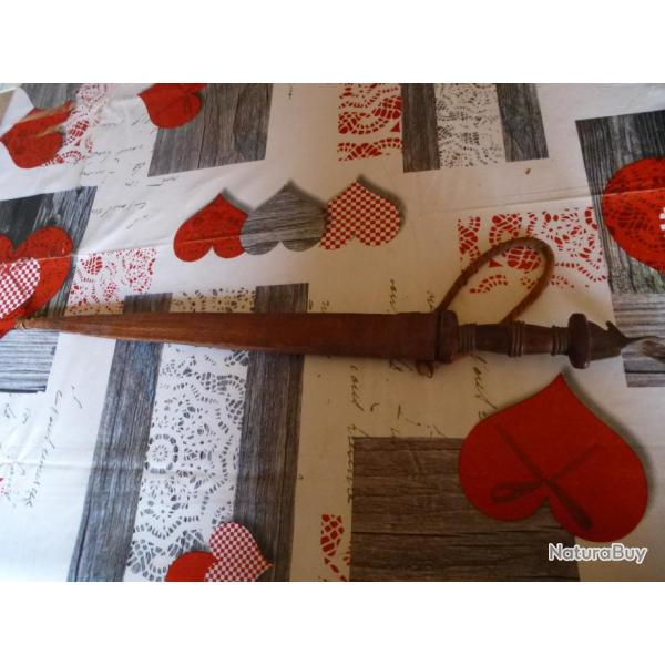 + GRAND COUTEAU TCHAD