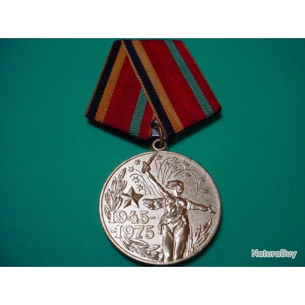 Belle m�daille de l'URSS du 30�me de la Victoire de la Grande Guerre Patriotique 1941-1945.