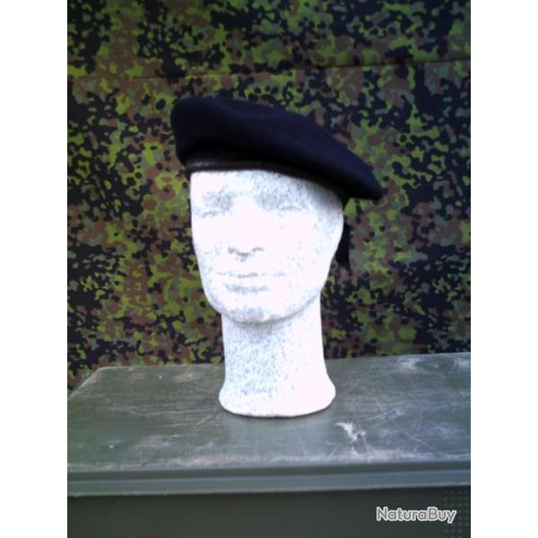 B�ret bleu marine arm�e fran�aise militaire T56