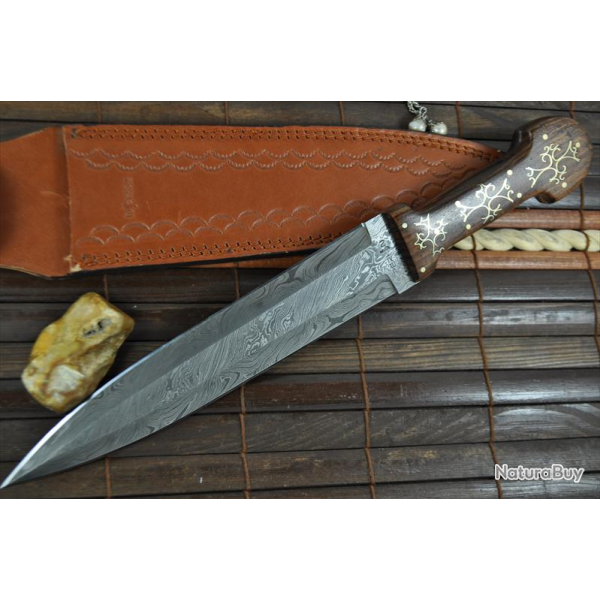 COUTEAU DE CHASSE DAMAS DOUBLE TRANCHANT INCRUSTATION LAITON MANCHE