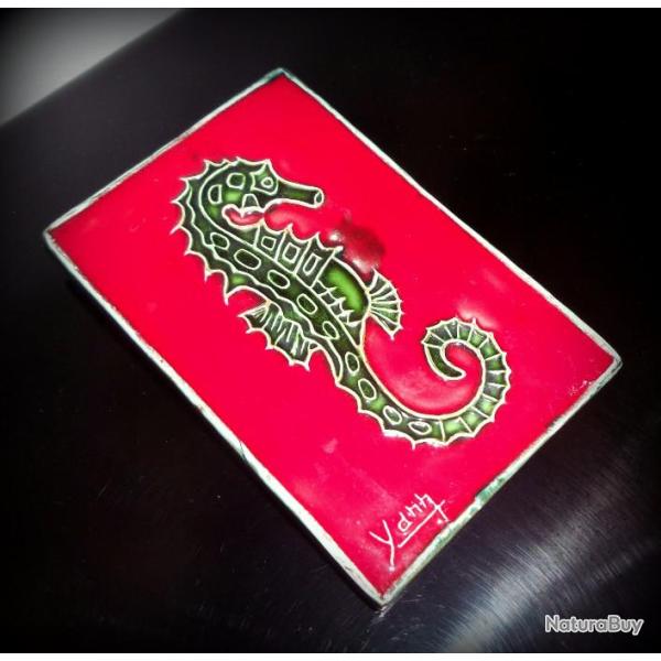 Plaque hippocampe �maill�e sign�e Yann-ann�es 70-plaque en pl�tre �maill�-Signe zodiacal-Zodiaque