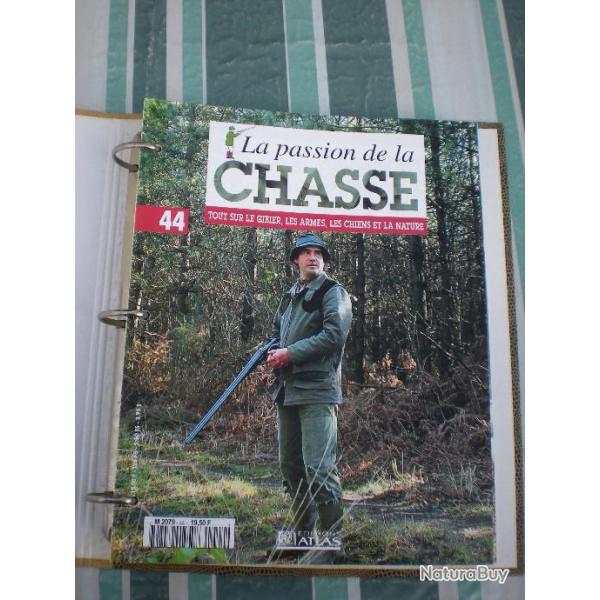 La passion de la Chasse 4 volumes 44 num�ros un lot des 4 classeurs