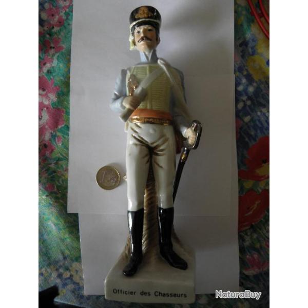 vintage Figurine ceramique militaire, officier des chasseurs