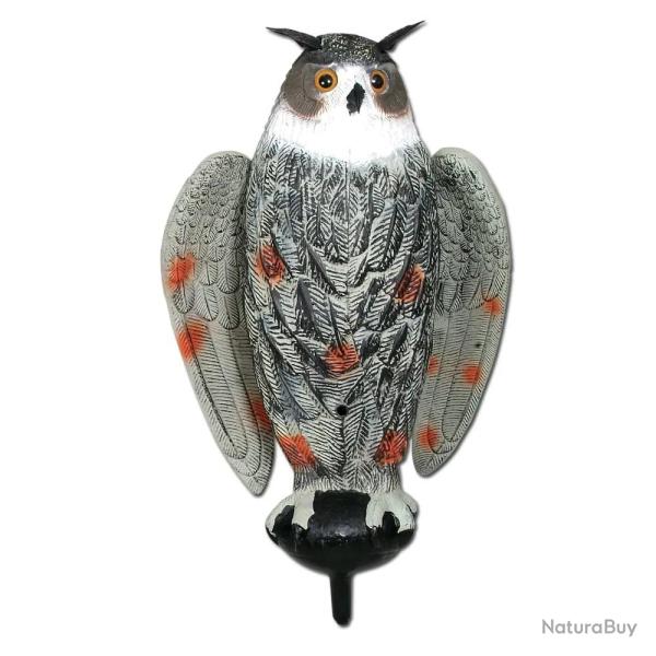 Appelant grand duc � ailes battantes