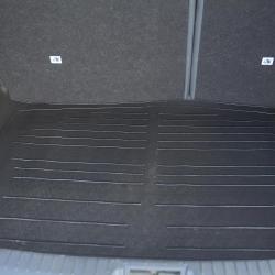 Tapis de coffre Excellence imperm&eacute;ables imputrescibles 120x82cm