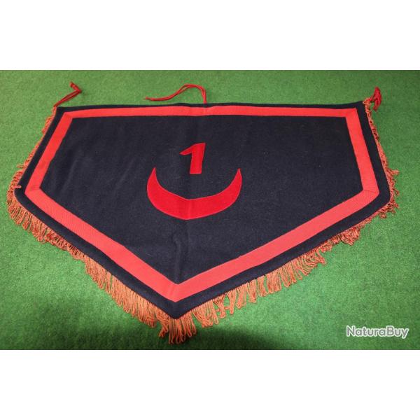 FLAMME  DE  TAMBOUR   DU  1 ER  ZOUAVE  9 �ME