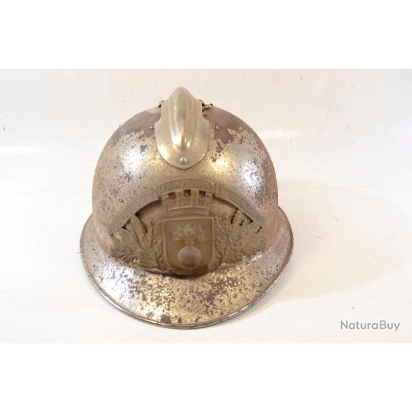 Casque de pompier SAPEURS POMPIERS DE CHALLERANGE (Ardennes)