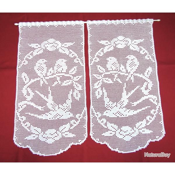 Rideaux Hirondelle crochet en coton .Crochet fait main . D�coration habillage fen�tre sur mesure.