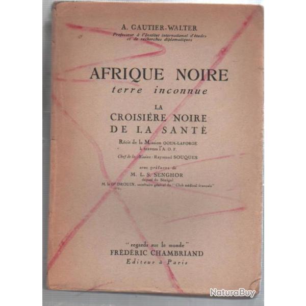 tracteur latil diesel , afrique Noire terre inconnue - La Croisi�re Noire de la Sant�