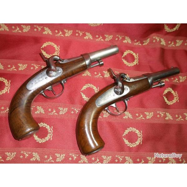 PAIRE DE PISTOLETS MODELE 1836 OFFICIER GENDARMERIE