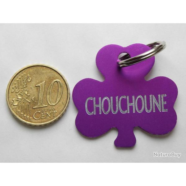 MEDAILLE Grav�e chien violette "TREFLE" gravure, personnalisation offerte