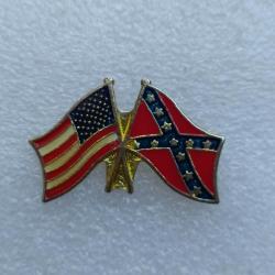 PINS US  DRAPEAU SUDISTE REBEL  + DRAPEAU US