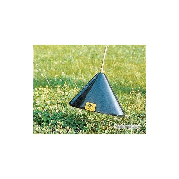 Cache-herbicide avec buse