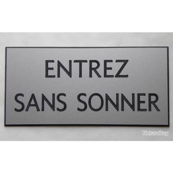 Plaque adh�sive "ENTREZ SANS SONNER" format 48 x 100 mm fond ARGENT