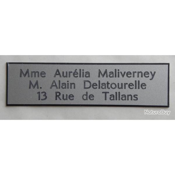 Plaque de boite aux lettre 3 lignes  format 25 x 100 mm personnalisable fond argent
