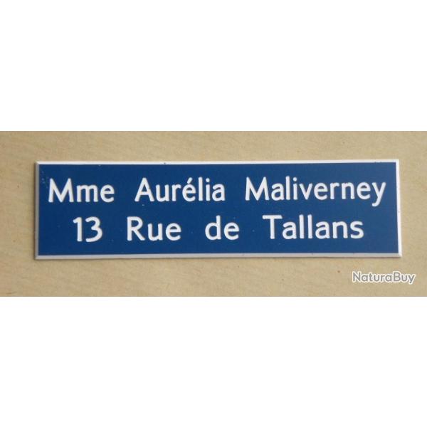 Plaque de boite aux lettre 2 lignes  format 25 x 100 mm personnalisable fond BLEU