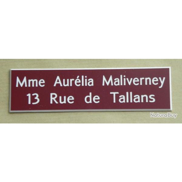 Plaque de boite aux lettre 2 lignes  format 25 x 100 mm personnalisable fond LIE DE VIN