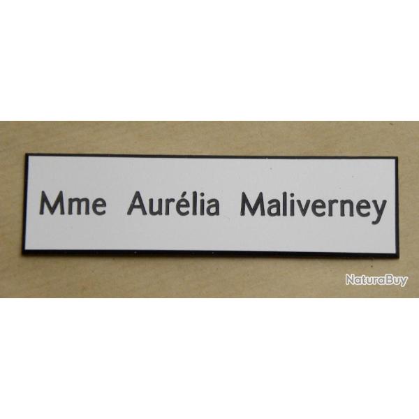 Plaque de boite aux lettre 1 ligne  format 25 x 100 mm personnalisable fond BLANC