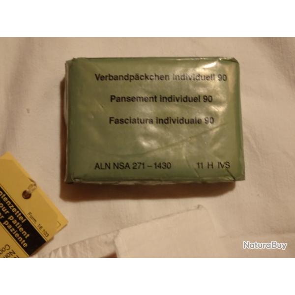 Lot pansements compressifs arme suisse