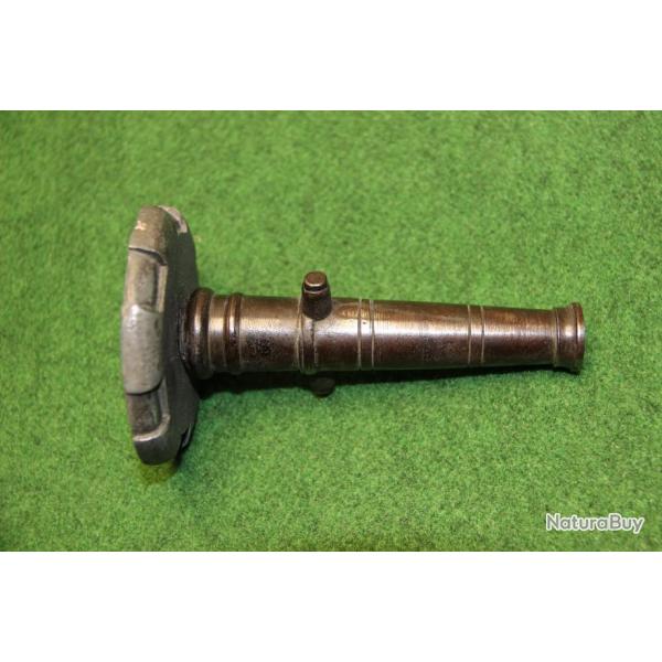 MAQUETTE  DE  CANON  MILITAIRE   18 EME