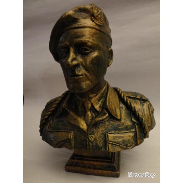 Buste Commandant Kieffer, Bronze