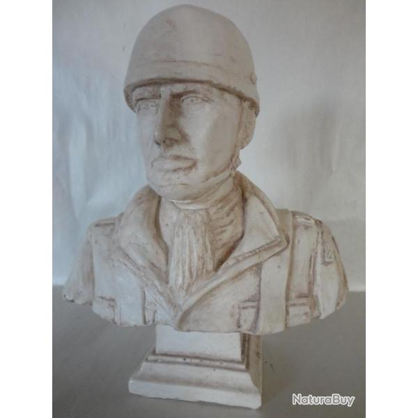 Buste parachustiste anglais 39/45, pierre