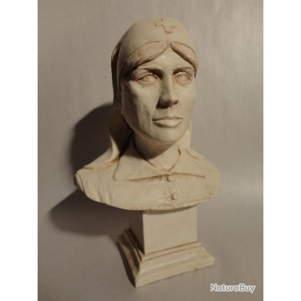 Buste infirm�re 14/18, pierre