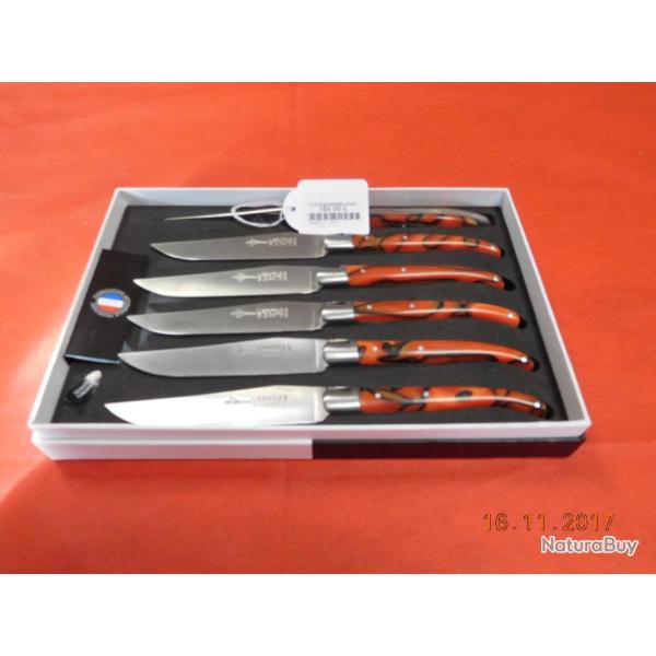 6 couteaux de table manche rouge , laguiole G.DAVID, r�f 4597